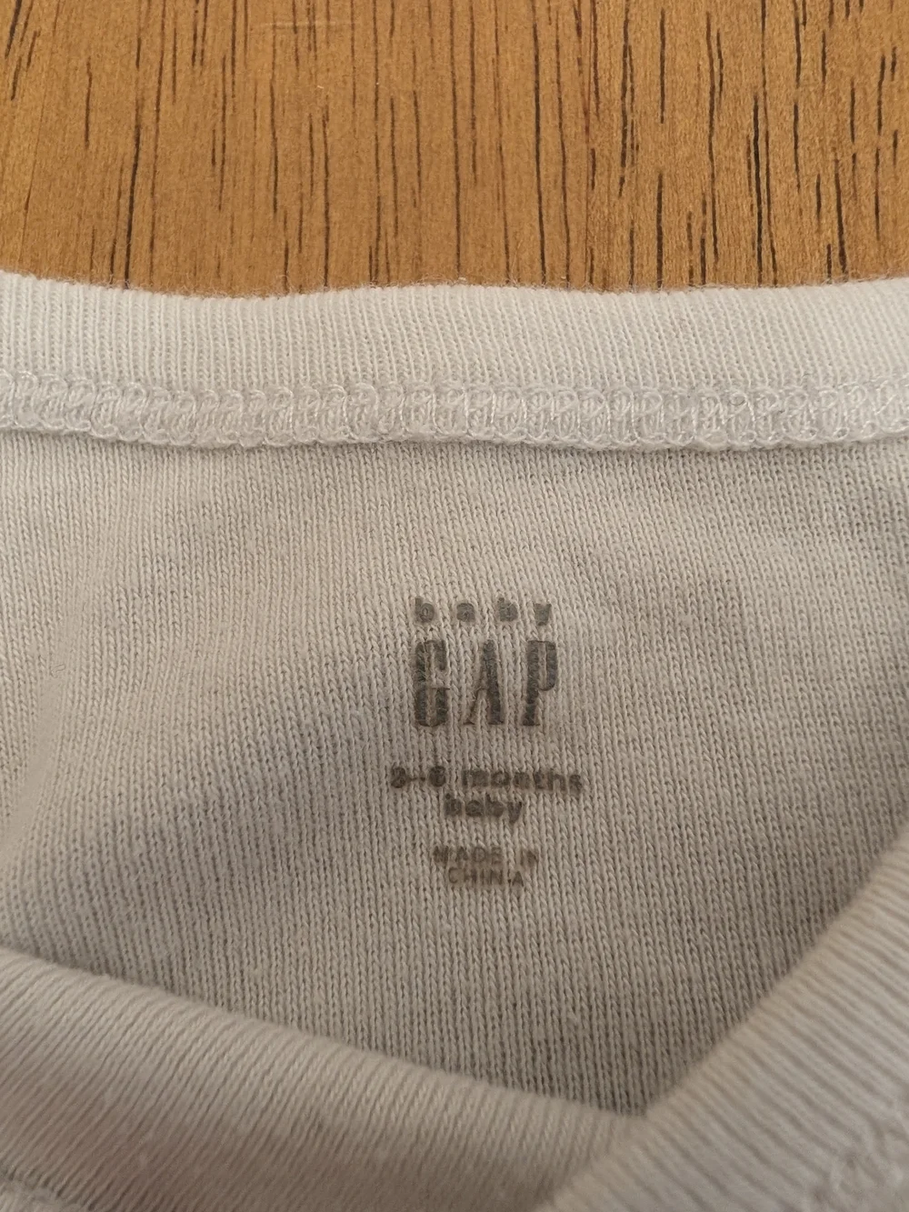 Old Navy short sleeve